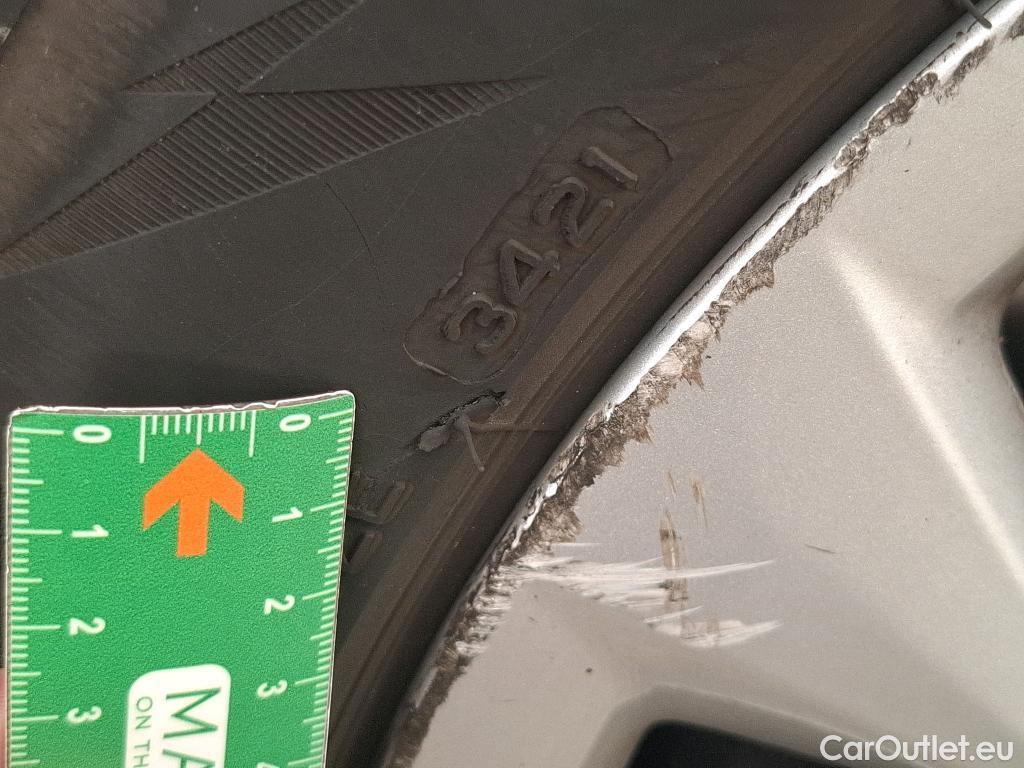  Bmw  Serie 2 Série 2 Gran Tourer 218d Lounge 2.0 150CV BVA8 E6d #26