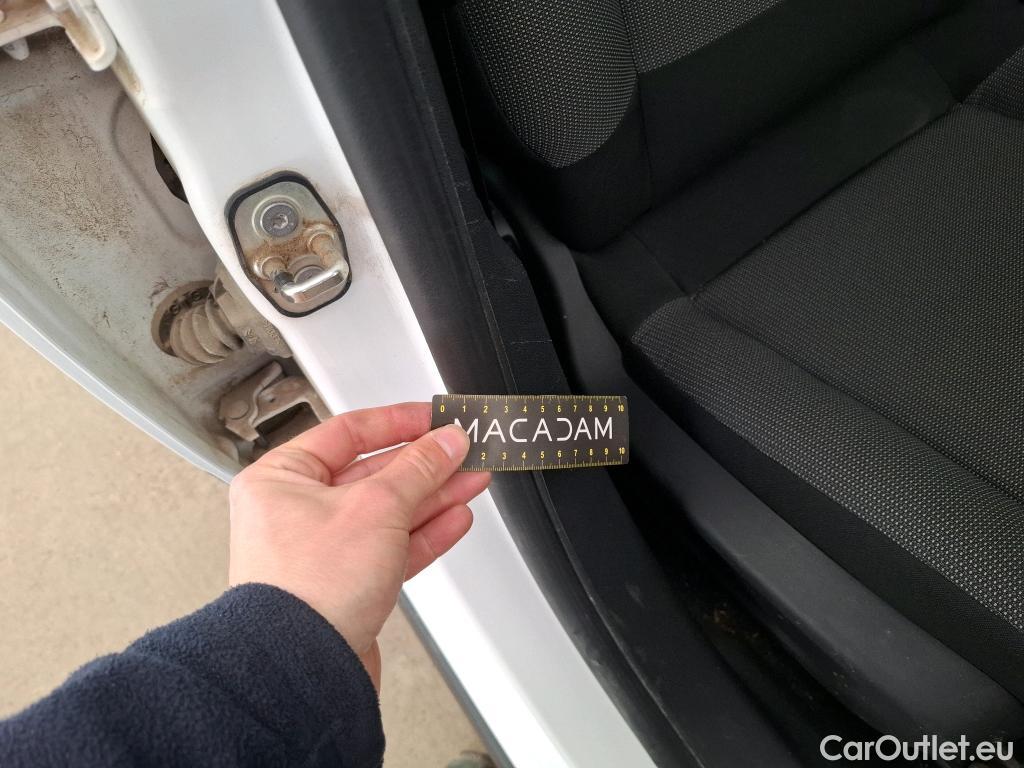  Citroen  C3  Shine Business 1.2 PureTech 110CV BVM6 E6d #12