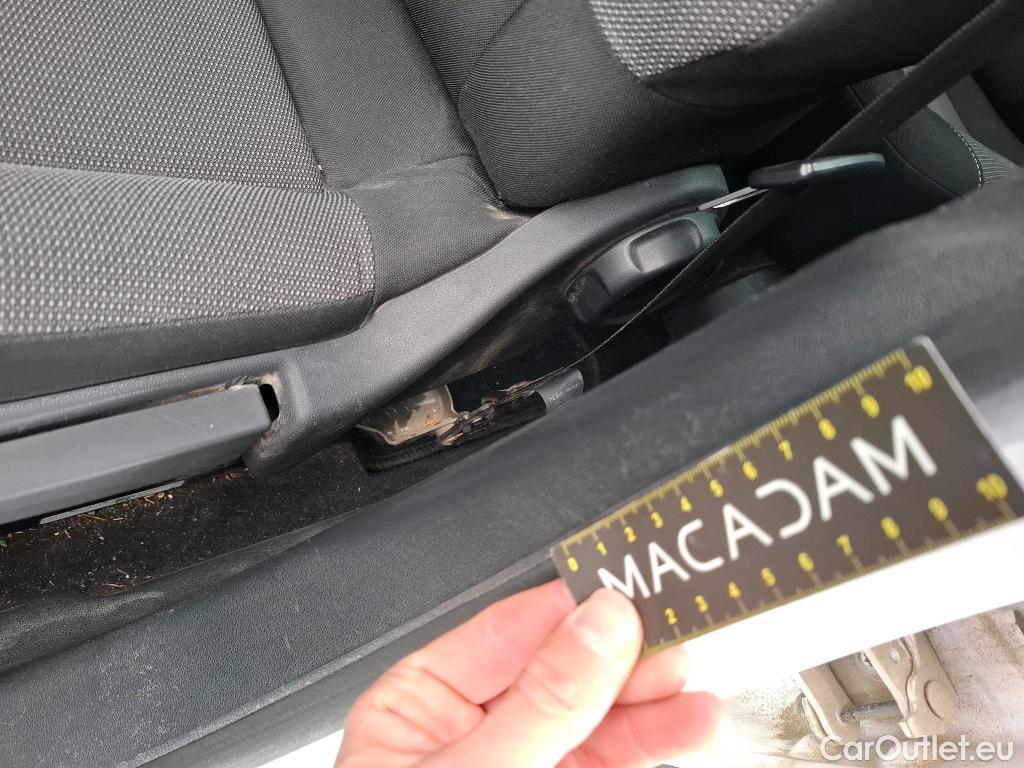  Citroen  C3  Shine Business 1.2 PureTech 110CV BVM6 E6d #4