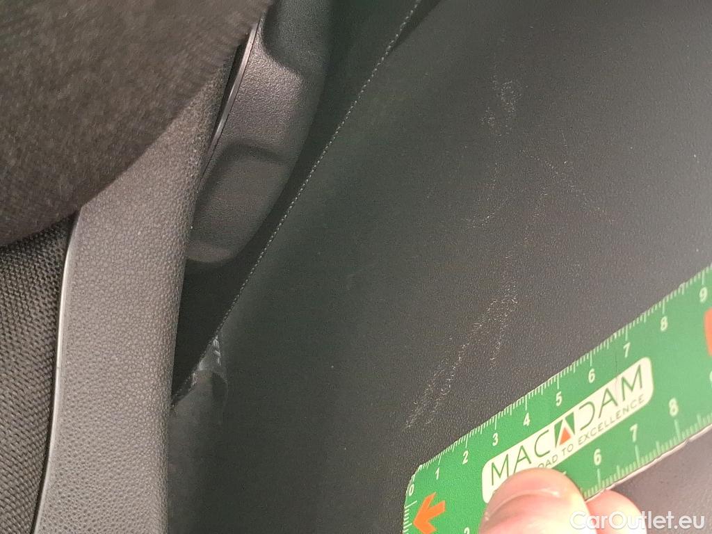  Citroen  C3 CITROEN  Société / 2020 / 5P / Berline PureTech 83 S&S BVM Feel Business R #9