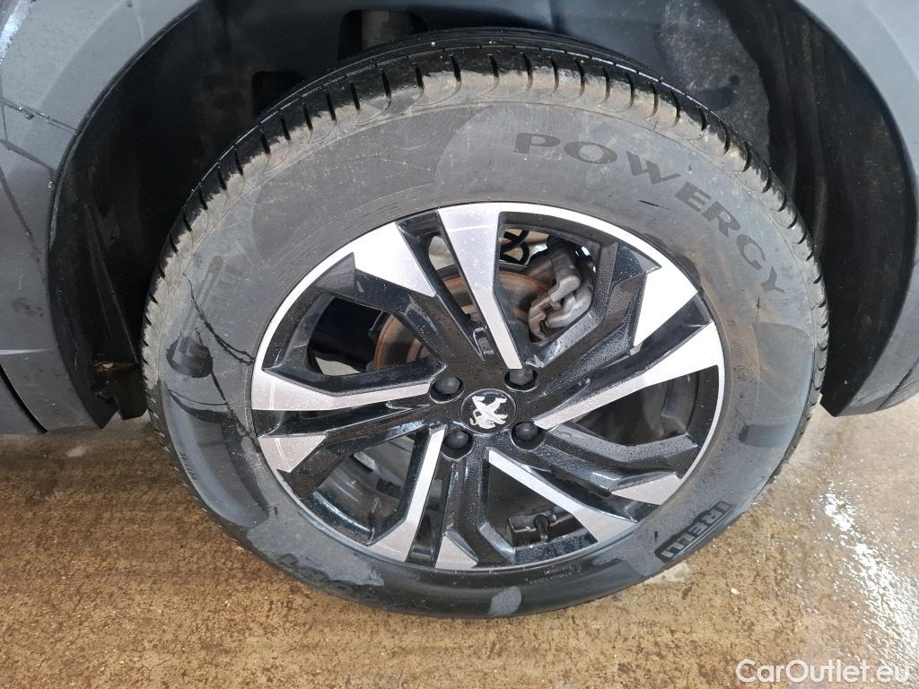  Peugeot  2008  Allure Business 1.2 PureTech 130CV BVA8 E6d #9
