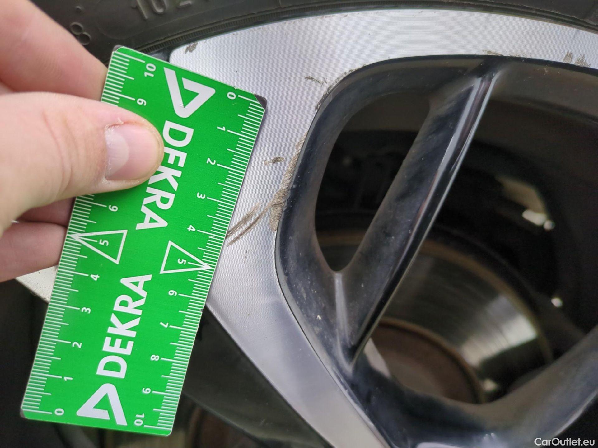  DS  DS7 7 Crossback Business 1.2 PureTech 130CV BVA8 E6d #27