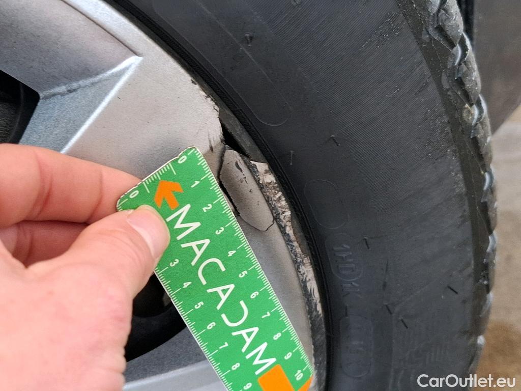  Peugeot  208  Active Pack 1.2 PureTech 100CV BVM6 E6d #14