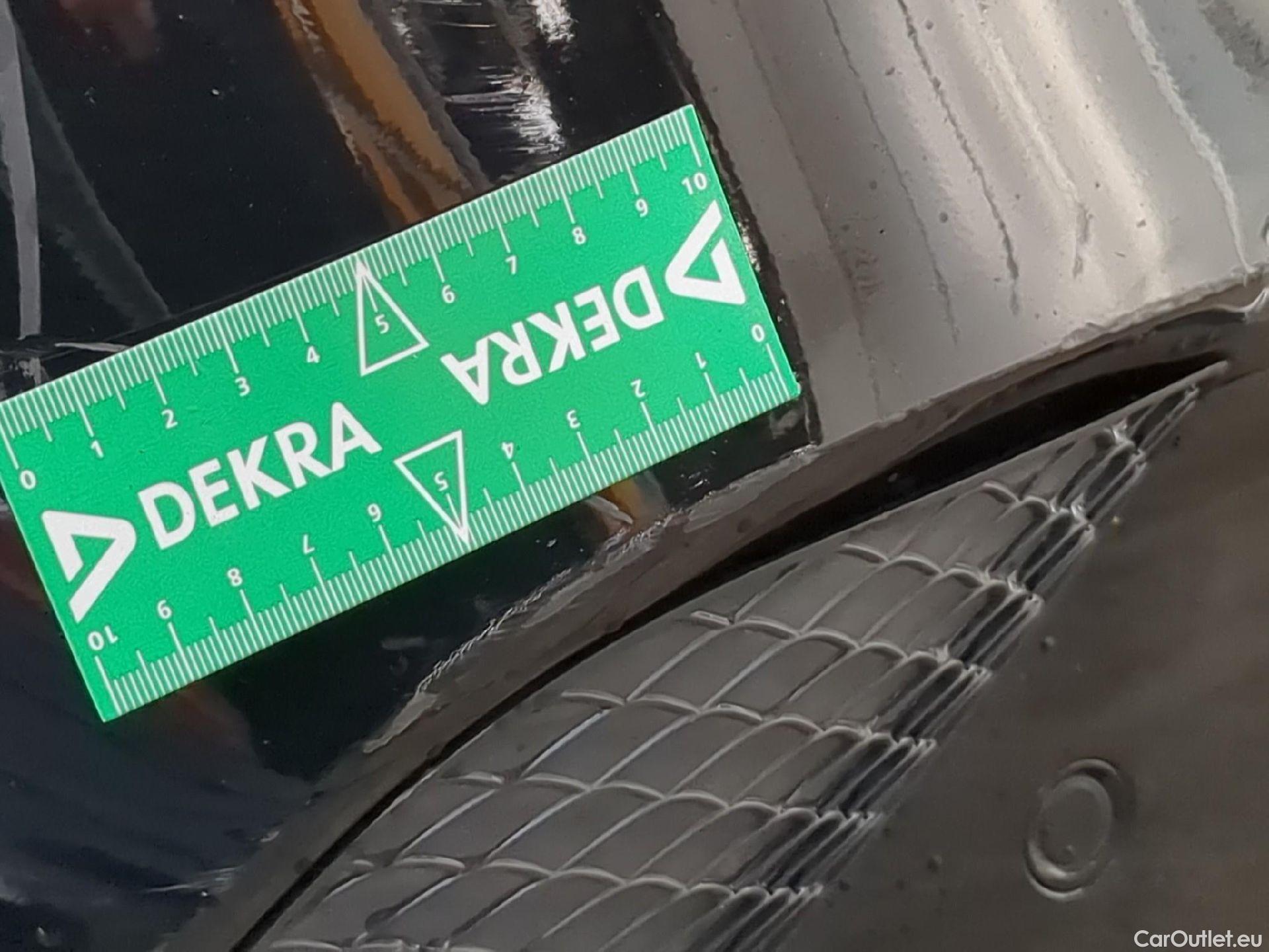  Mercedes  CLA-Klasse MERCEDES-BENZ CLA Shooting Brake / 2019 / 5P / Break CLA 200 d Progressive Line BA8 #23