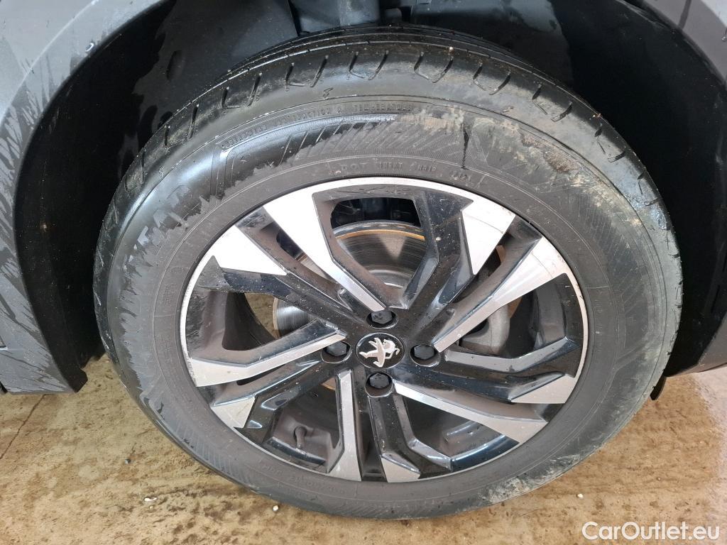  Peugeot  2008  Allure Business 1.2 PureTech 130CV BVA8 E6d #20