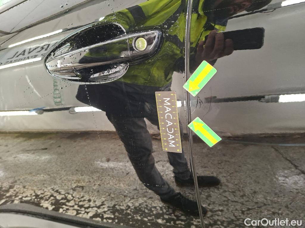  Peugeot  3008  II Active Pack 1.2 PureTech 130CV BVA8 E6d #2