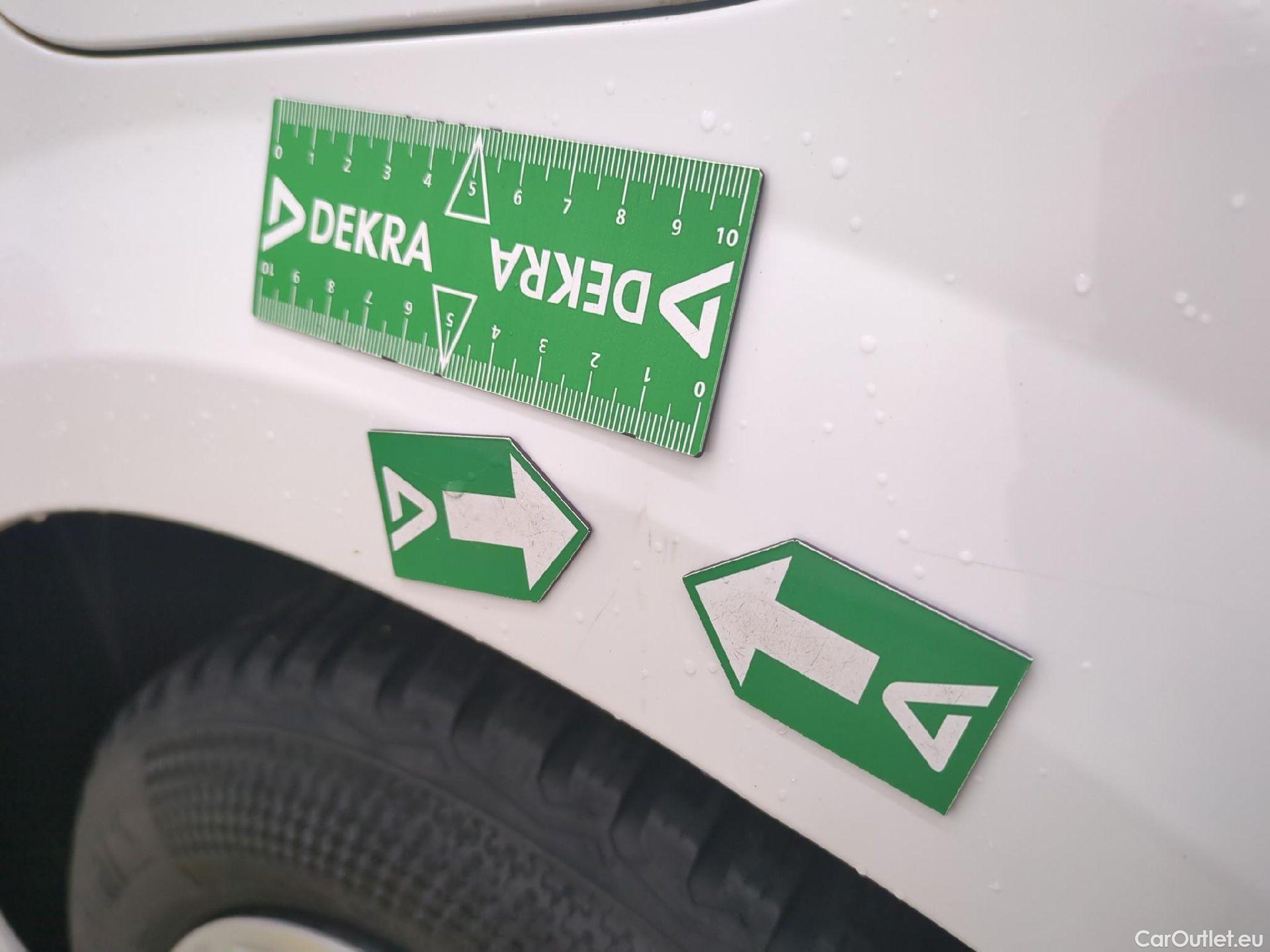  Peugeot  208  Premium 1.5 HDi 100CV BVM6 E6d #14