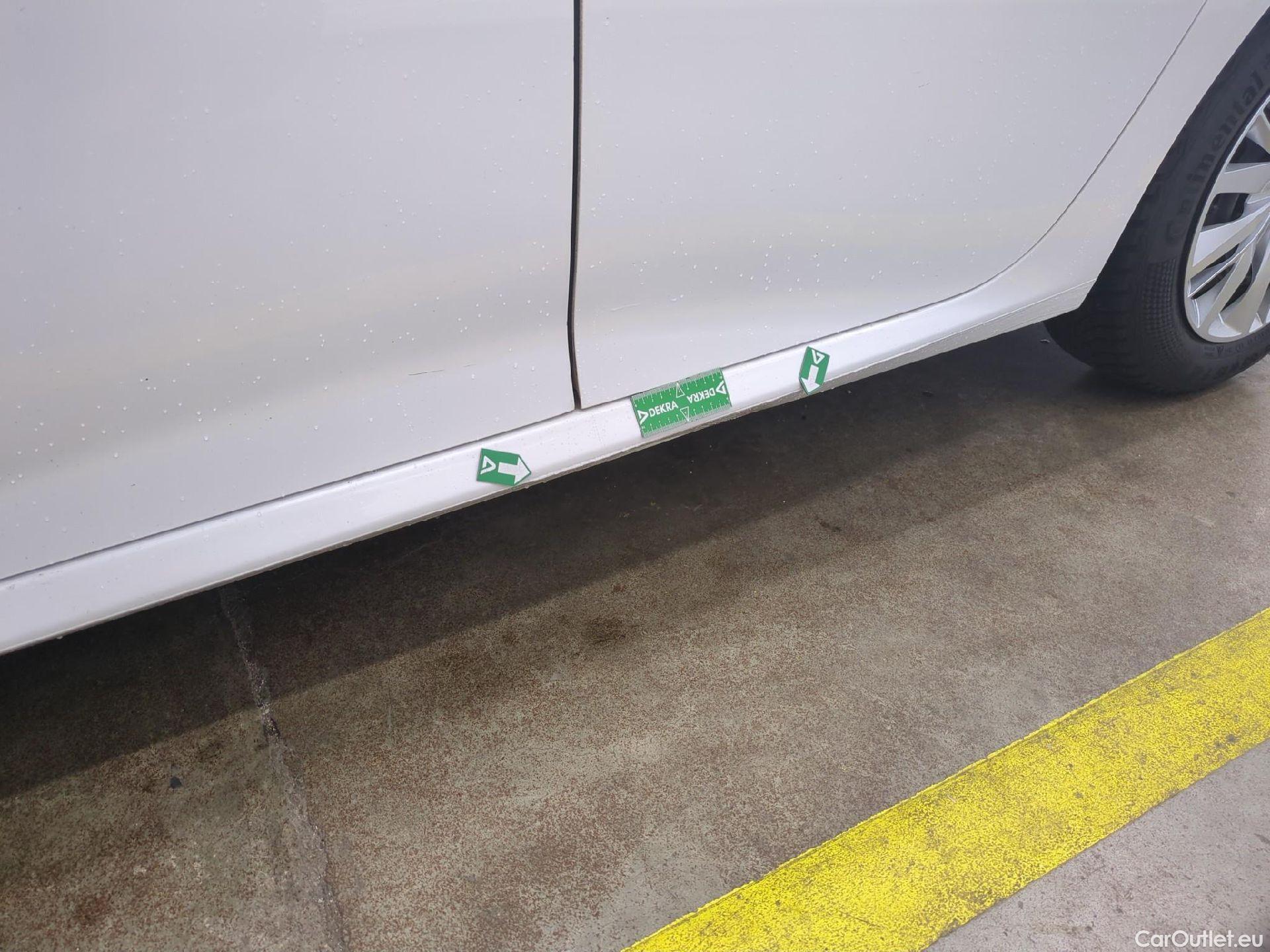  Peugeot  208  Premium 1.5 HDi 100CV BVM6 E6d #13