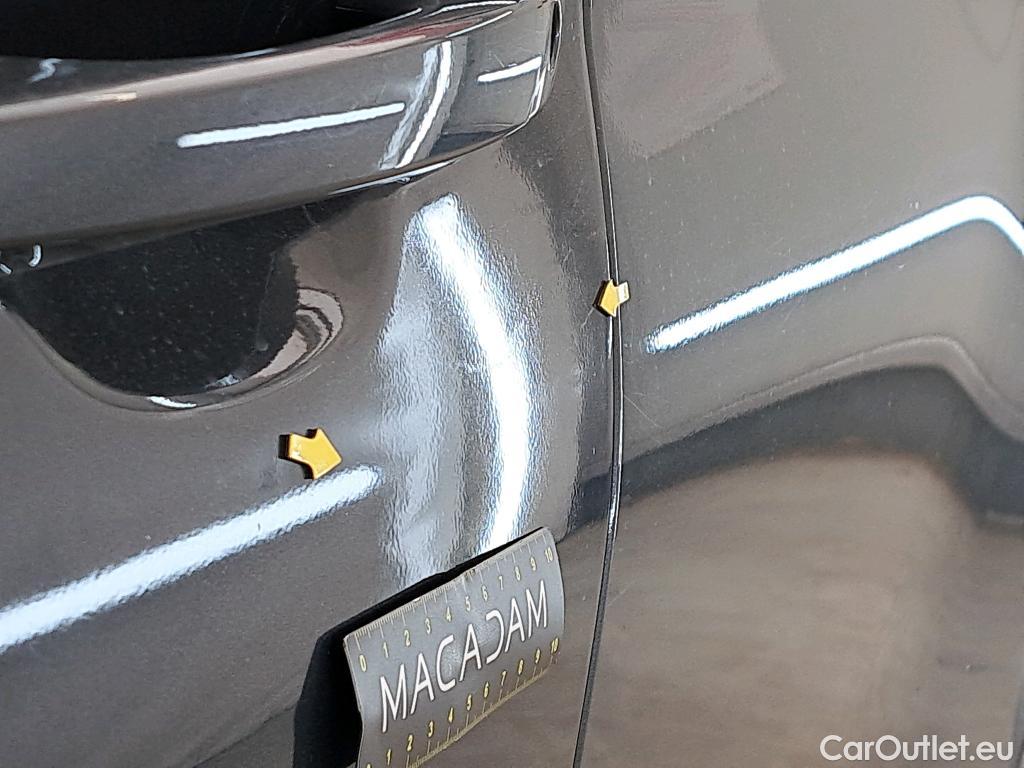  Hyundai  Konna HYUNDAI Kona / 2017 / 5P / SUV 1.6 GDi Hybrid DCT-6 Intuitive #4