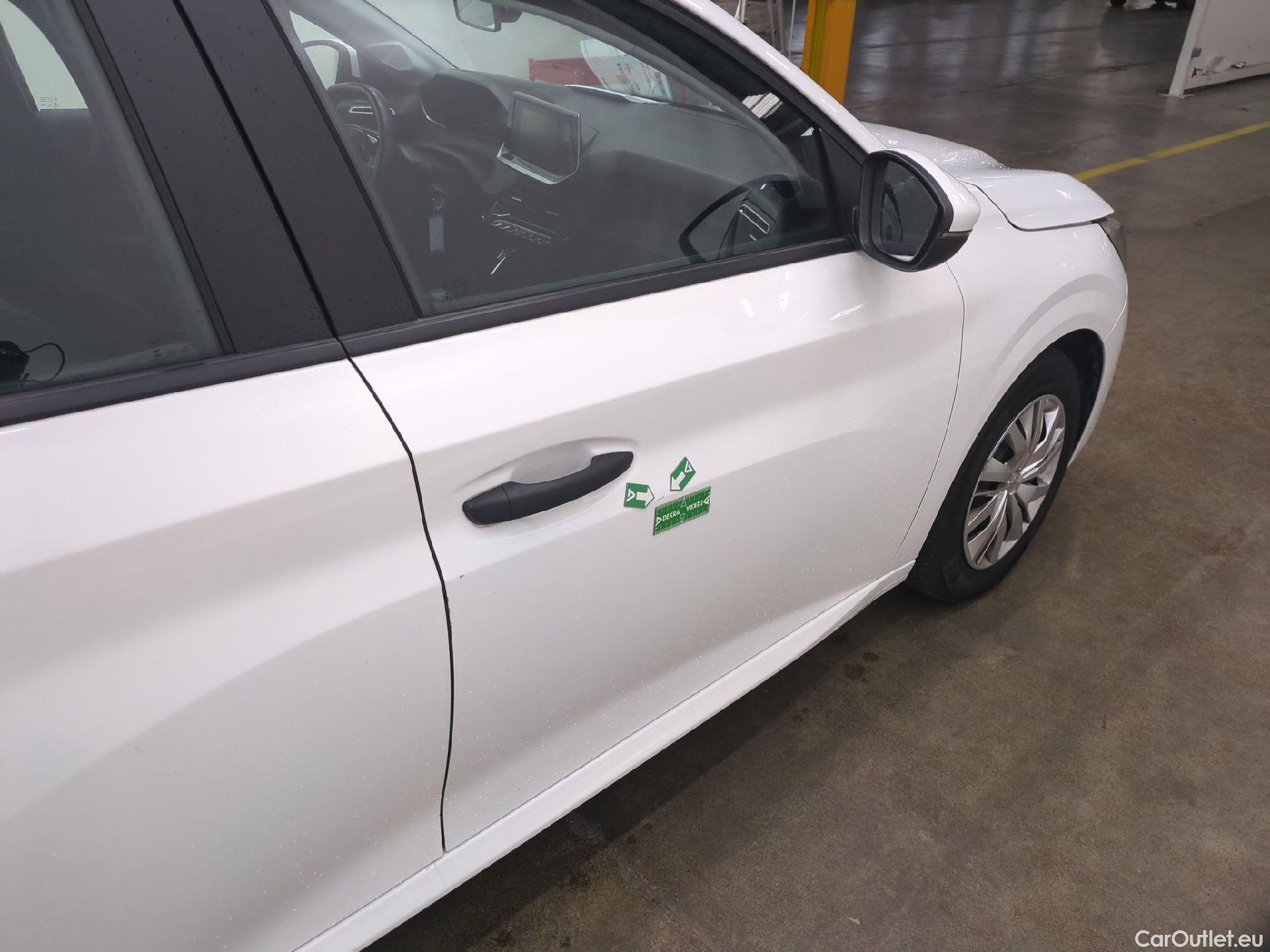  Peugeot  208  Premium 1.5 HDi 100CV BVM6 E6d #21