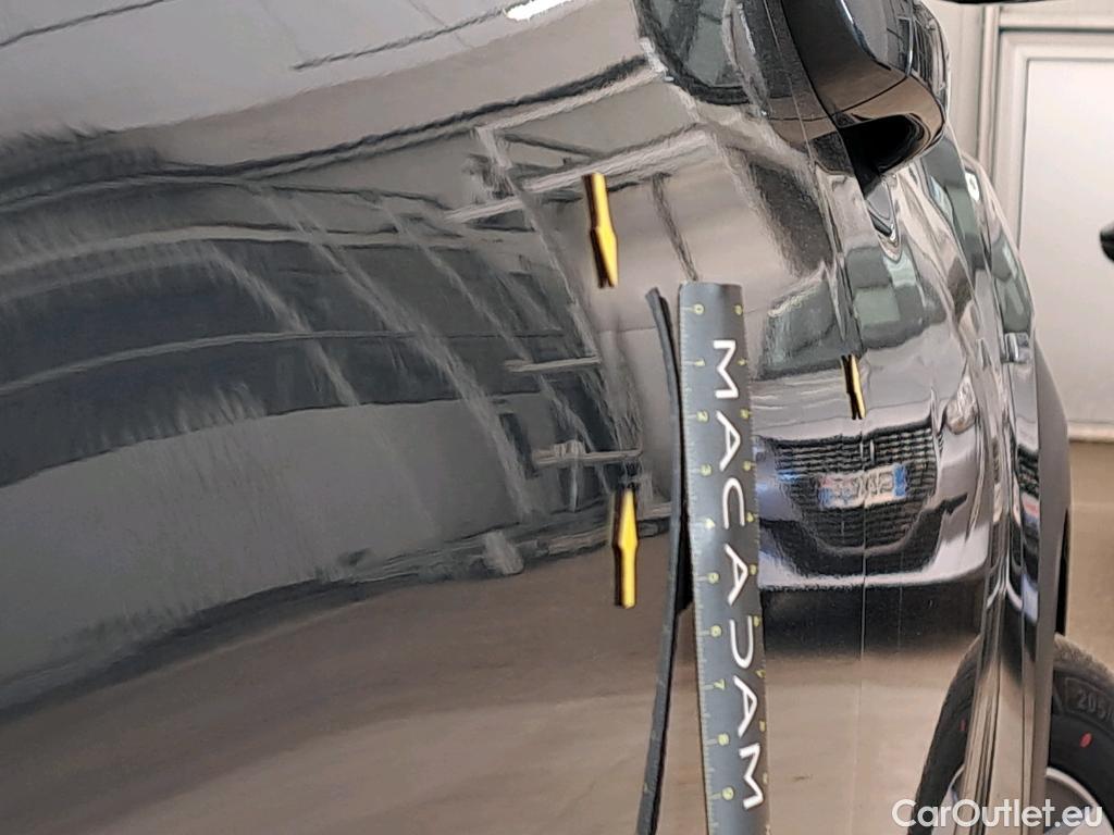  Hyundai  Konna HYUNDAI Kona / 2017 / 5P / SUV 1.6 GDi Hybrid DCT-6 Intuitive #9