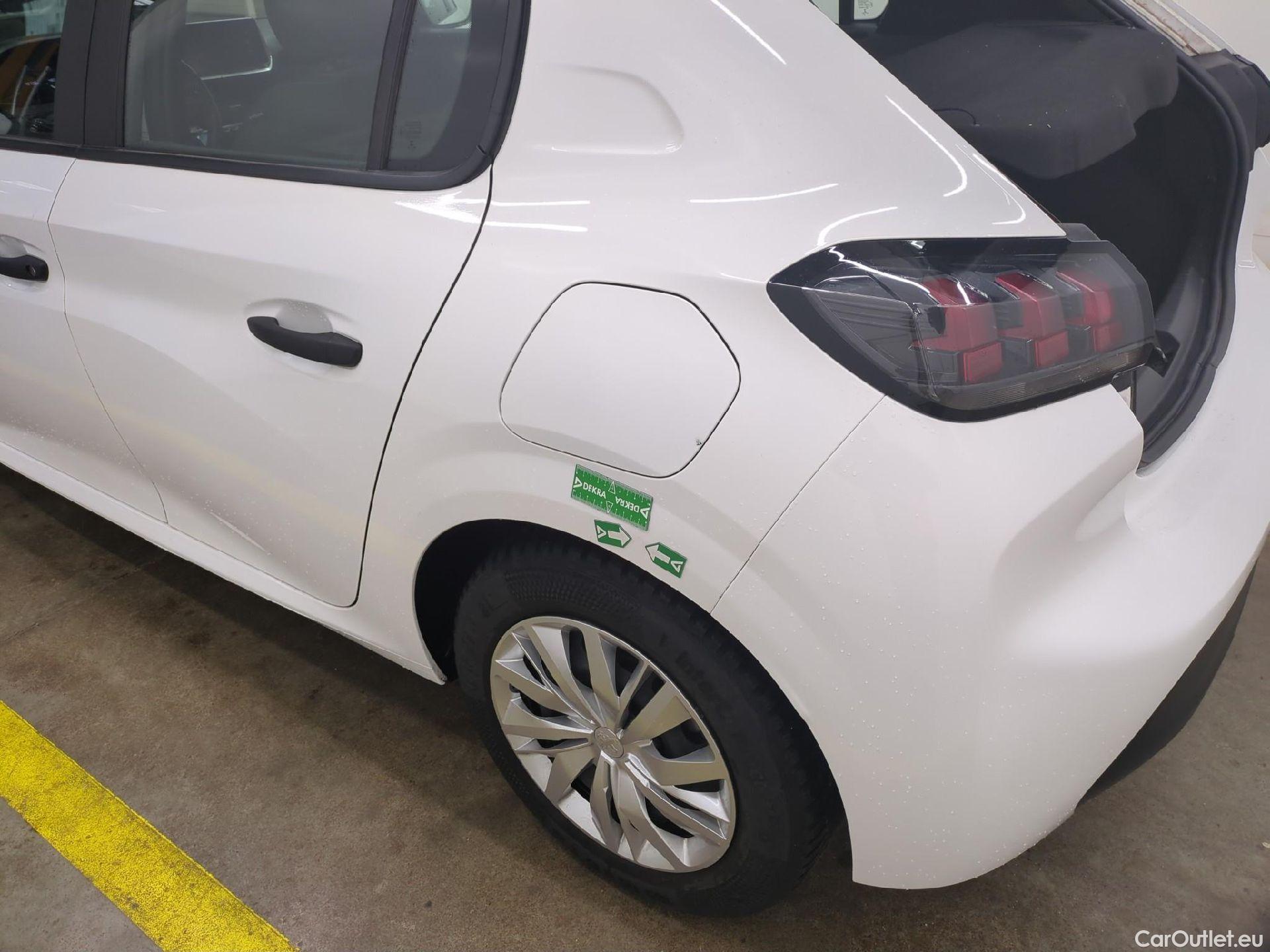  Peugeot  208  Premium 1.5 HDi 100CV BVM6 E6d #15