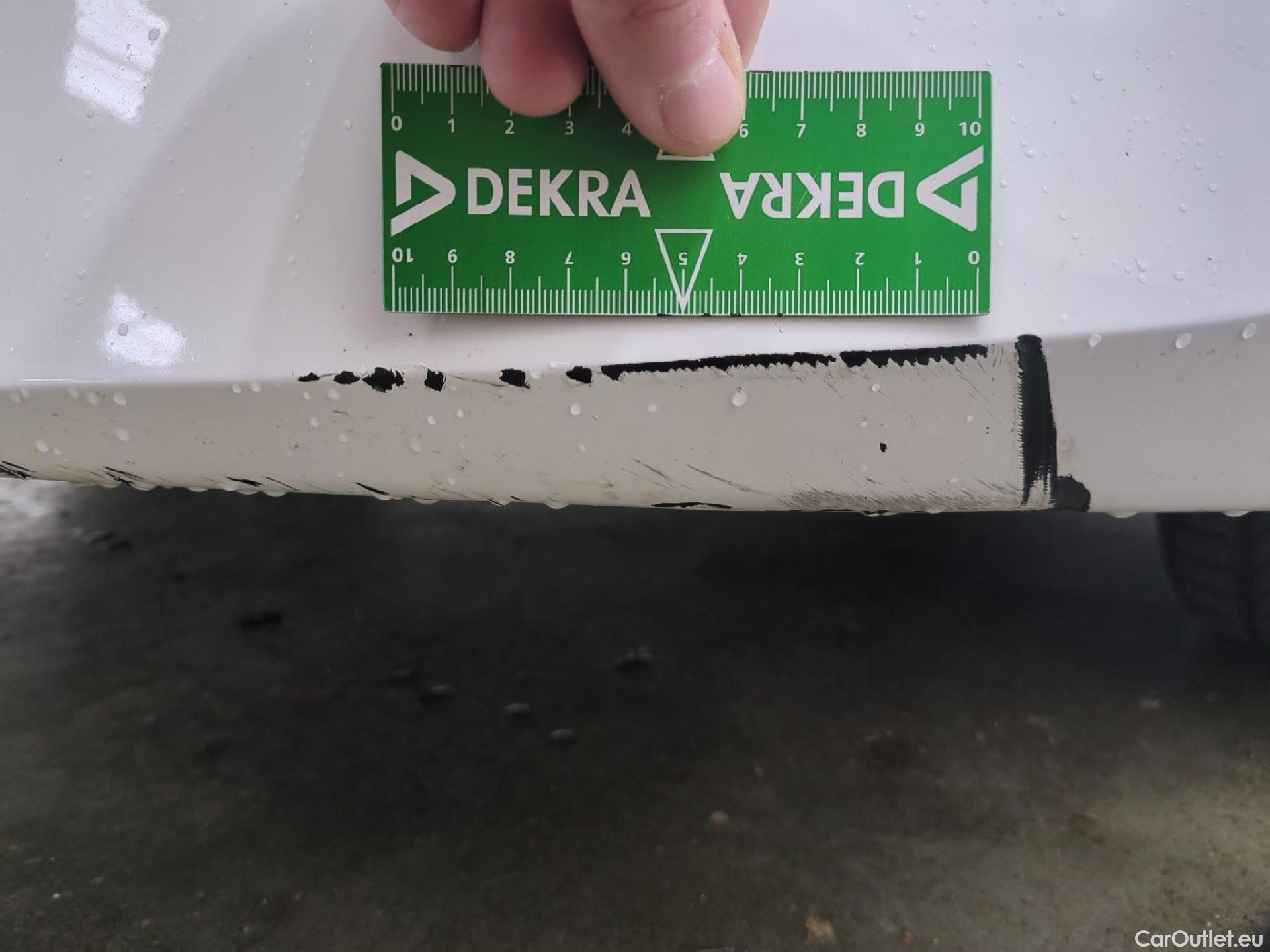  Peugeot  208  Premium 1.5 HDi 100CV BVM6 E6d #10