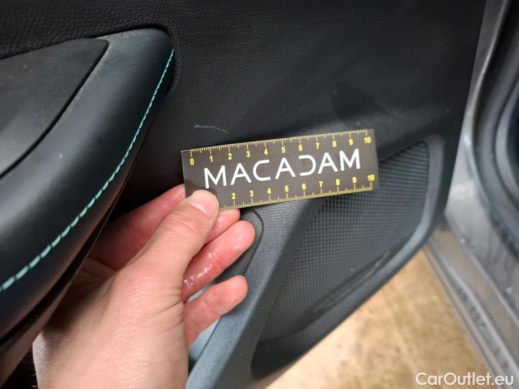  Peugeot  2008  Allure Business 1.2 PureTech 130CV BVA8 E6d #26