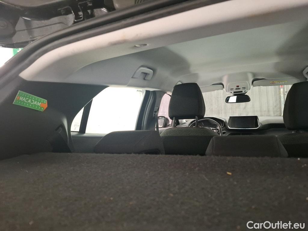  Peugeot  2008  Active Pack 1.5 HDi 110CV BVM6 E6d #28