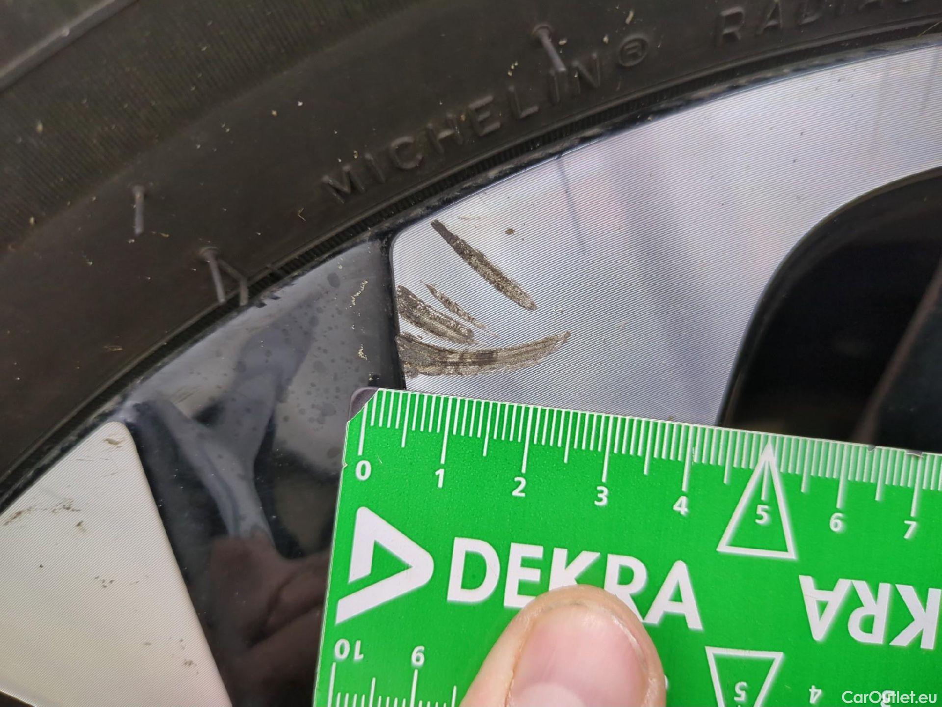  DS  DS7 7 Crossback Business 1.2 PureTech 130CV BVA8 E6d #41