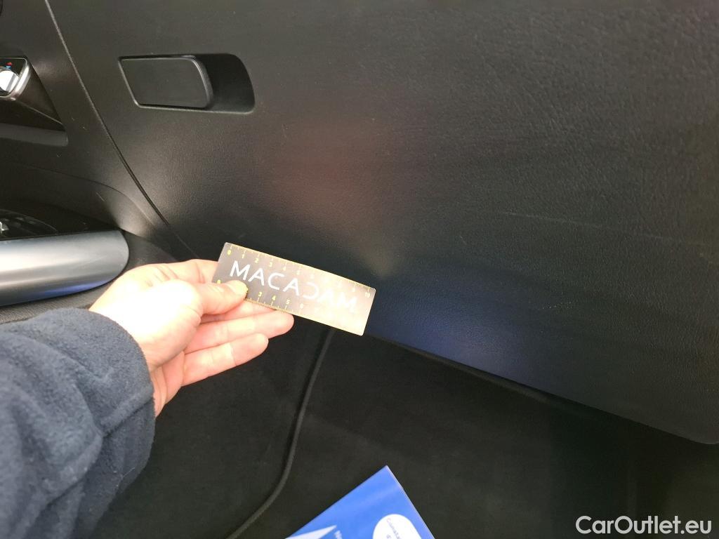  Mercedes  GLA MERCEDES-BENZ  / 2020 / 5P / SUV 2.0  200 D BUSINESS LINE DCT #50