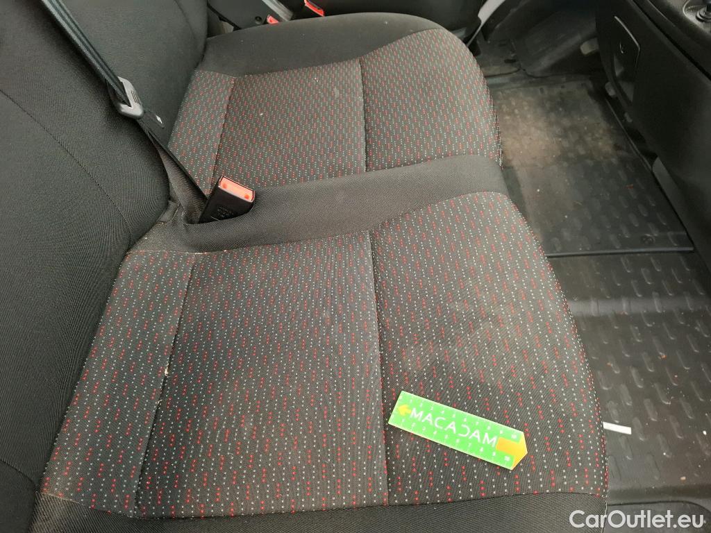  Citroen  Jumper  Fourgon 30 L1H1 Club BlueHDi 120 2.2 BlueHDi 120CV BVM6 E6d #47