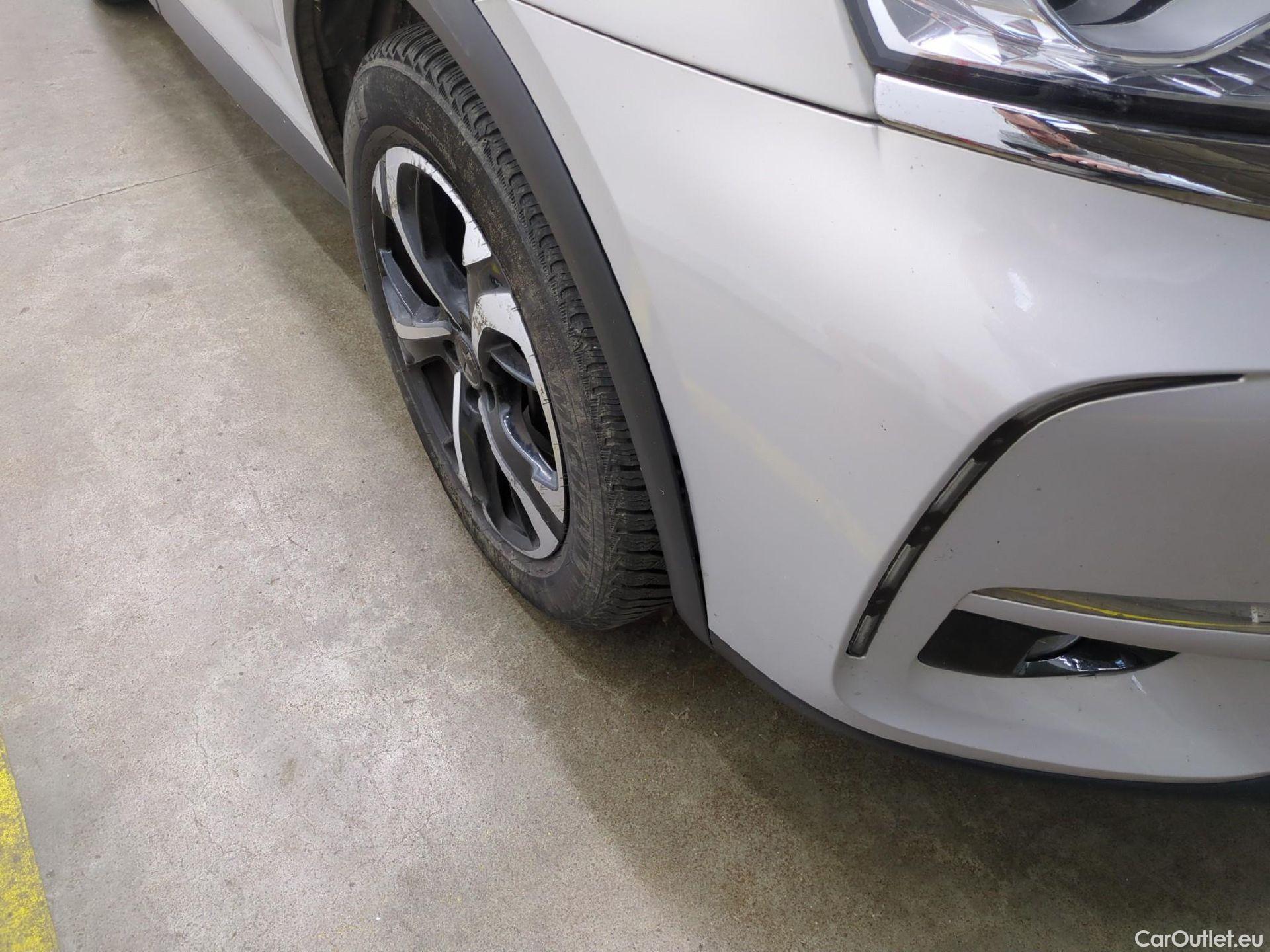  DS  DS7 7 Crossback Business 1.2 PureTech 130CV BVA8 E6d #45