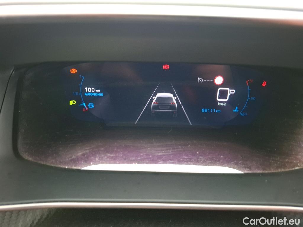  Peugeot  2008  Allure Business 1.2 PureTech 130CV BVA8 E6d #36