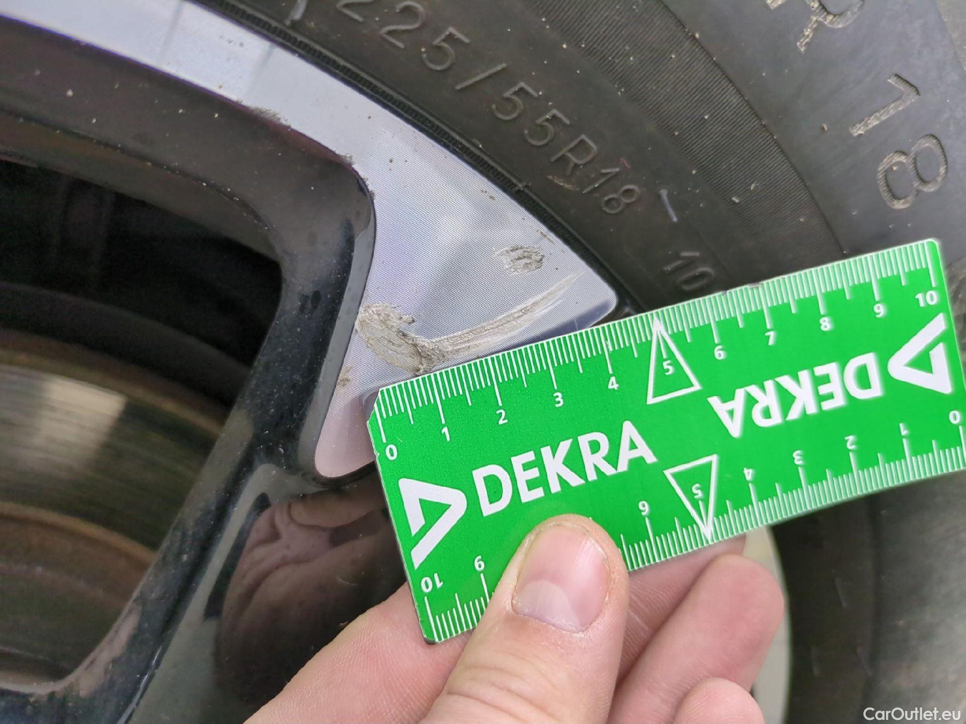  DS  DS7 7 Crossback Business 1.2 PureTech 130CV BVA8 E6d #37