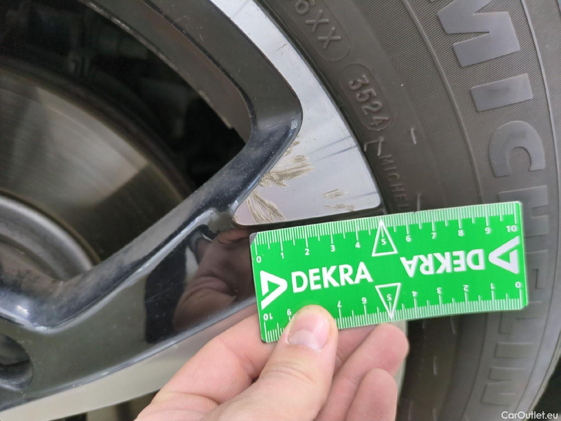  DS  DS7 7 Crossback Business 1.2 PureTech 130CV BVA8 E6d #16