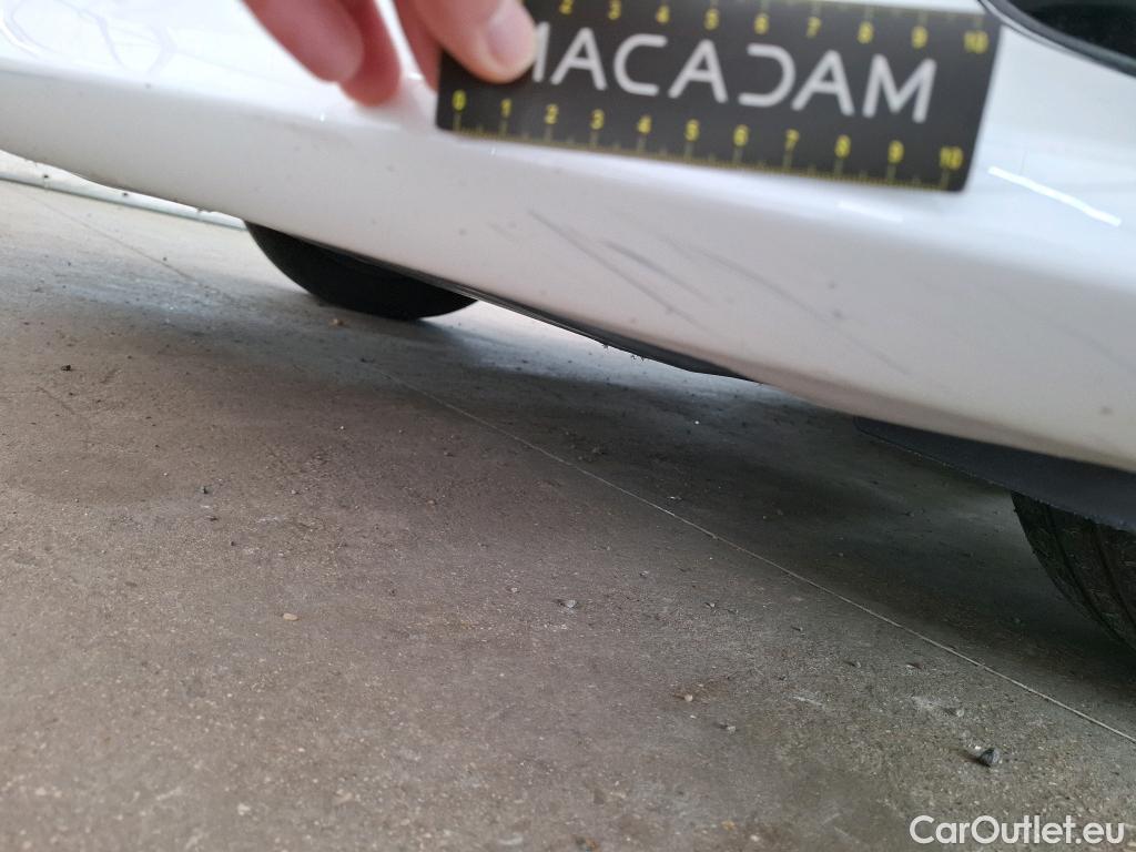  Toyota  Yaris TOYOTA  Hybride / 2019 / 5P / Berline Hybride 116h Design #4