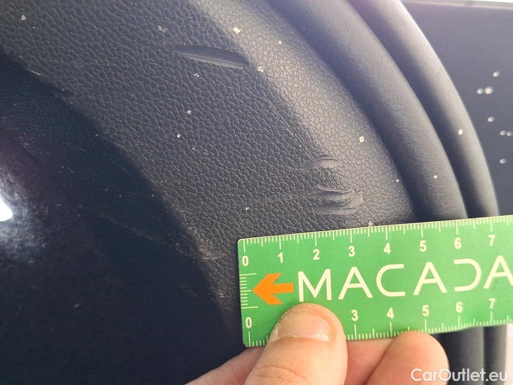  Volkswagen  Golf  VOLKSWAGEN SW / 2020 / 5P / Break 2.0 TDI SCR 115 DSG7 Life Business #16