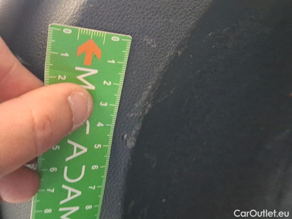  Volkswagen  Golf  VOLKSWAGEN SW / 2020 / 5P / Break 2.0 TDI SCR 115 DSG7 Life Business #52