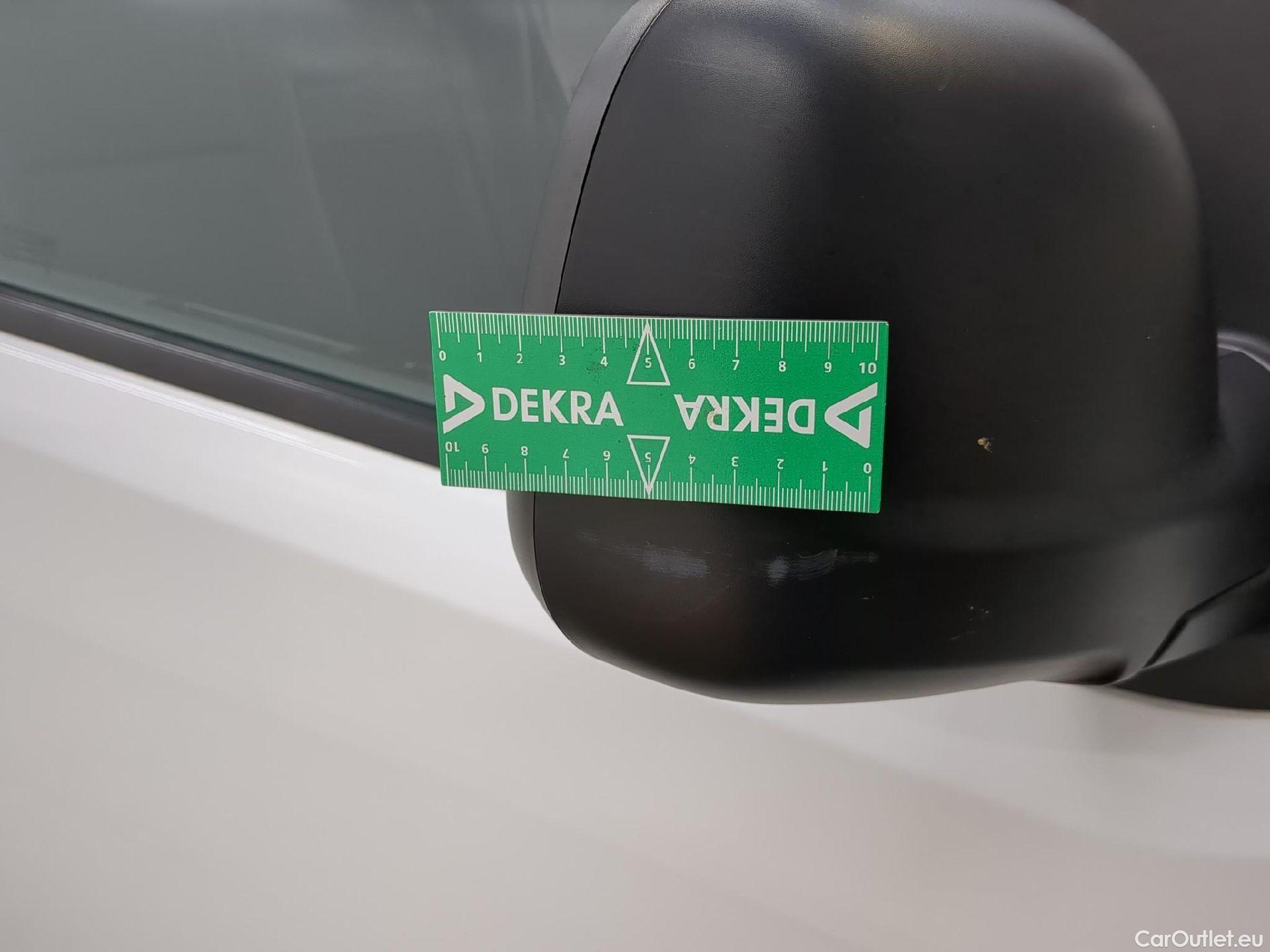  Peugeot  Expert  Fourgon Premium L1 1.5 HDi 120CV BVM6 E6d #12