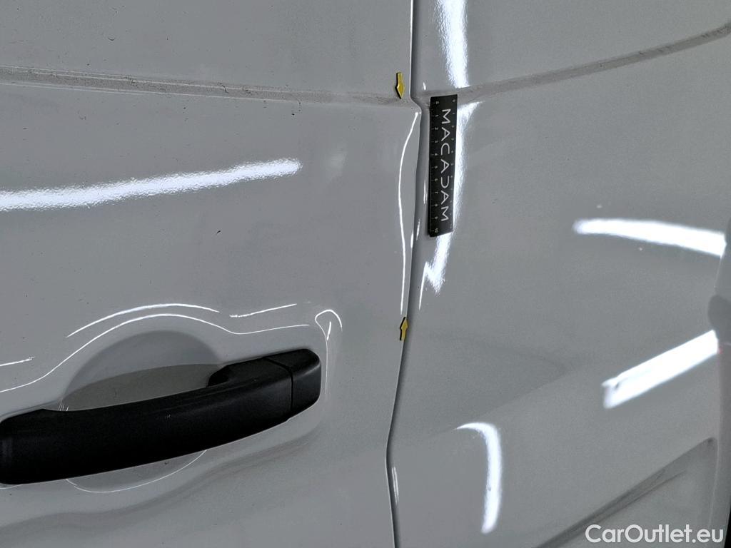  Renault  Trafic  Fourgon L2H1 3T Grand Confort 2.0 dCi 130CV BVM6 E6d #7