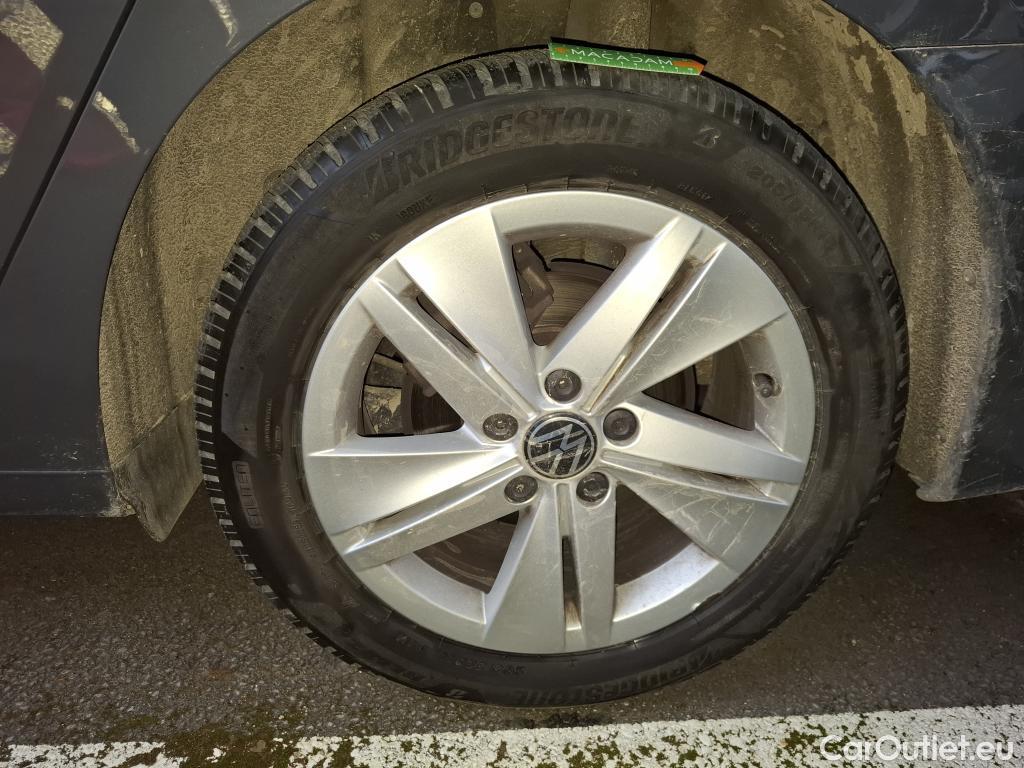  Volkswagen  Golf  VOLKSWAGEN SW / 2020 / 5P / Break 2.0 TDI SCR 115 DSG7 Life Business #58