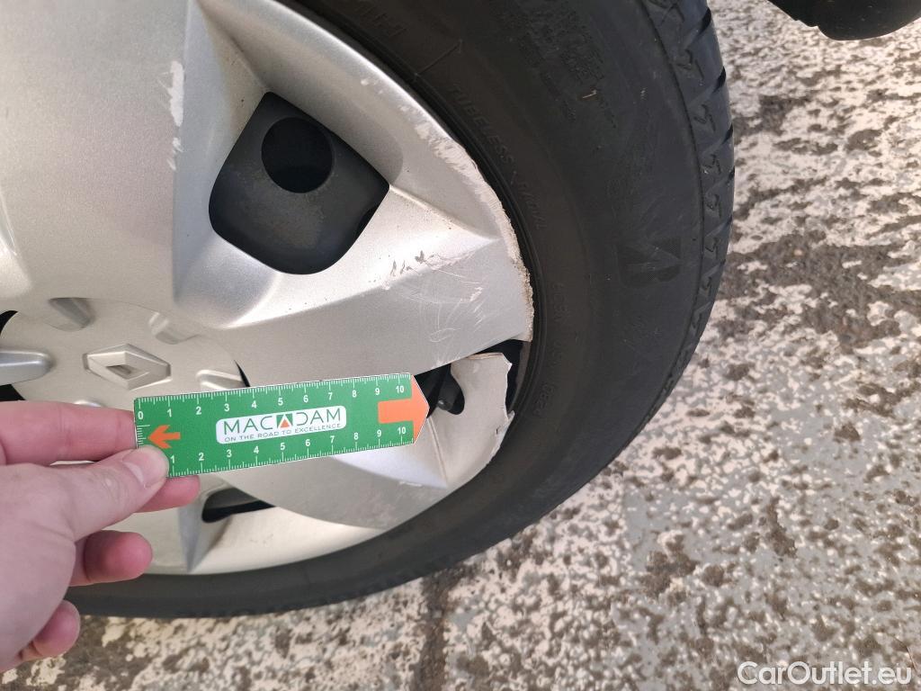  Renault  Kangoo  Express Maxi Extra (Série Spéciale) 1.5 #30