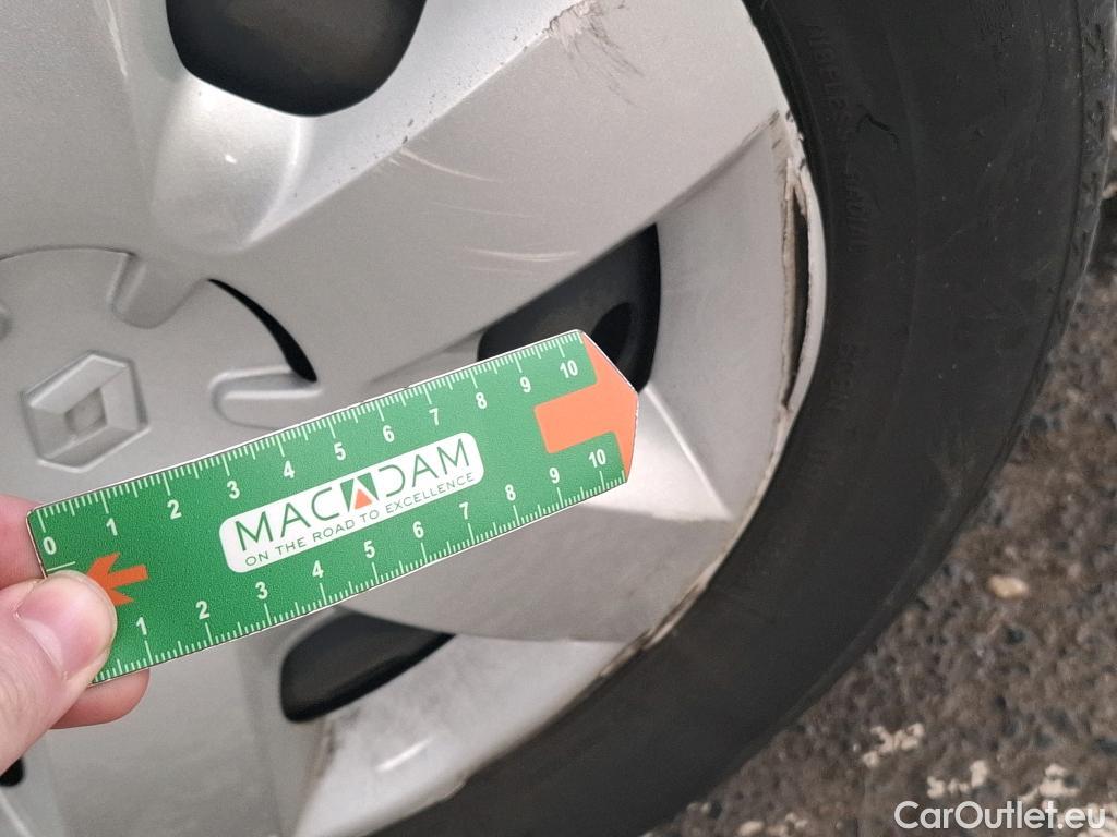  Renault  Kangoo  Express Maxi Extra (Série Spéciale) 1.5 #27