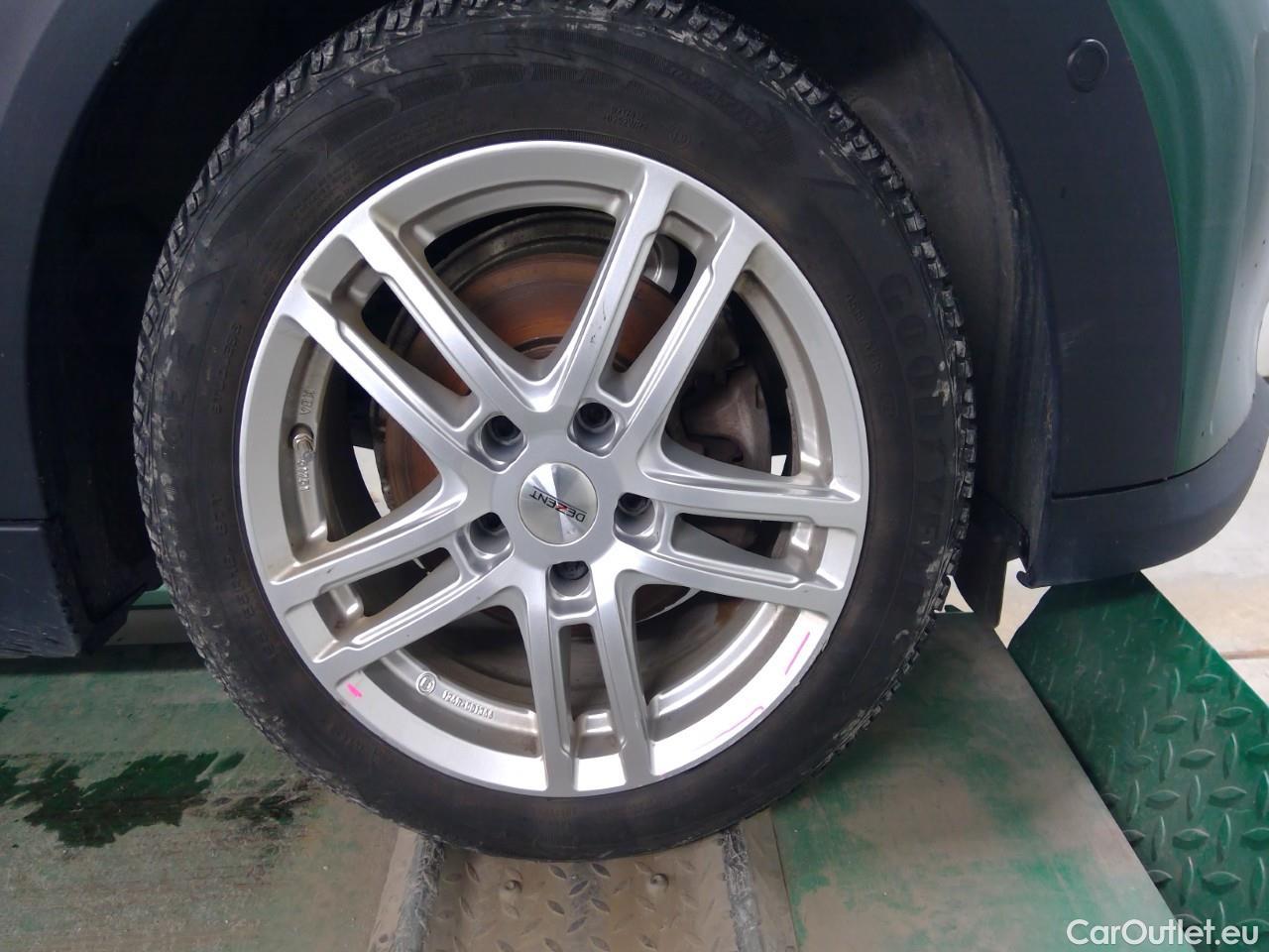  Mini  Mini John Cooper EV SE Maximise 3d #5