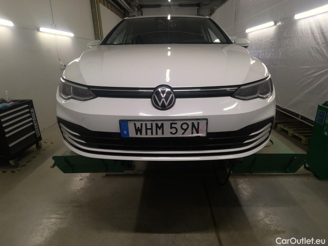  Volkswagen  Golf  SC 1.5 eTSI 131 Aut #4