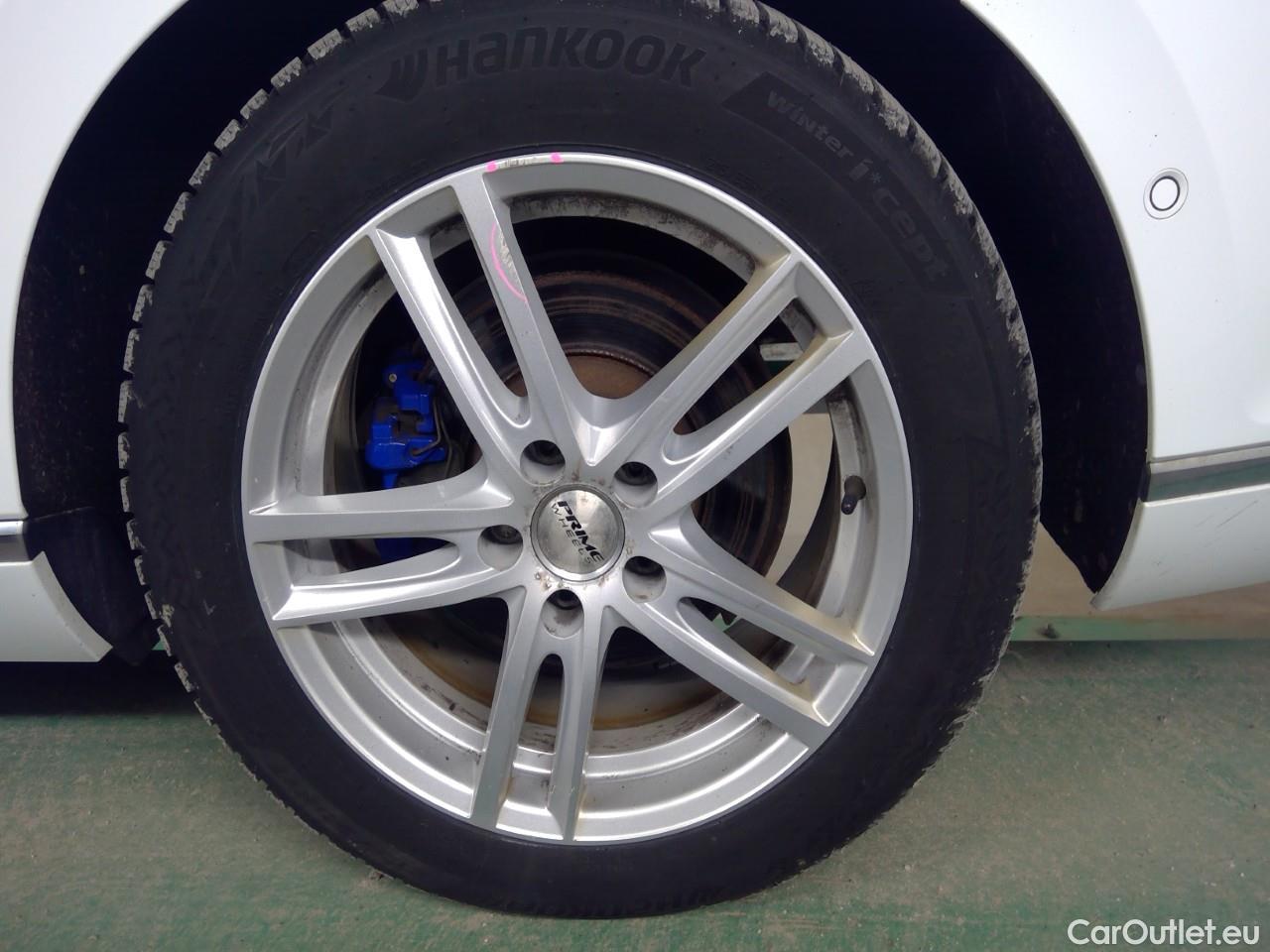  Volkswagen  Passat  Sp.Combi GTE #17