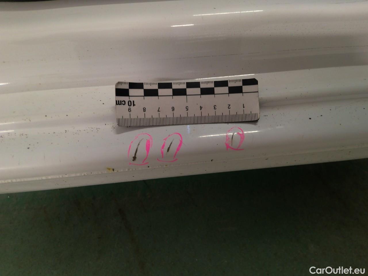  Volkswagen  Caddy  TDI 110 Maxi 4WD Aut. #8