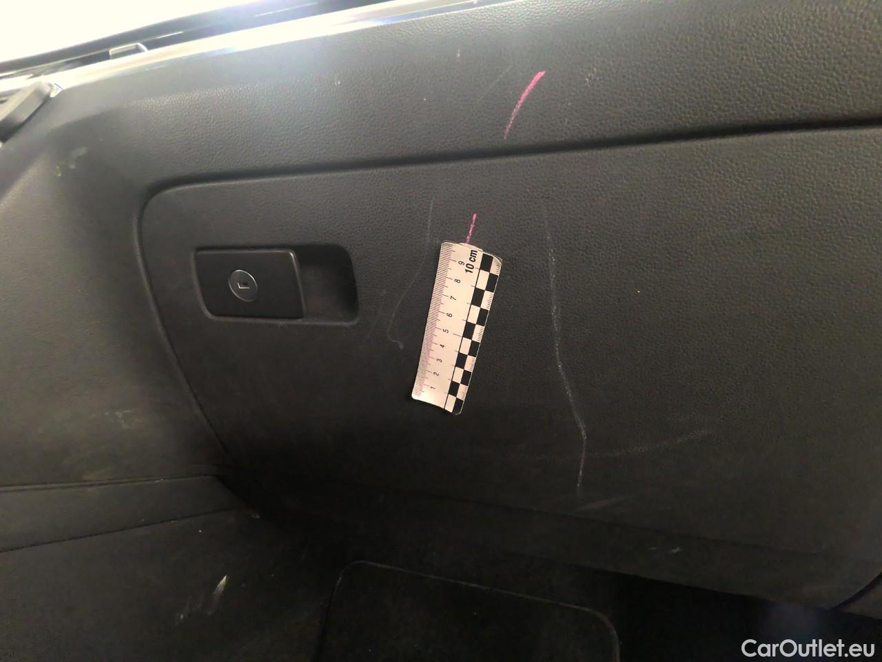  Volkswagen  Passat  All.TDI 190 4M Aut #13