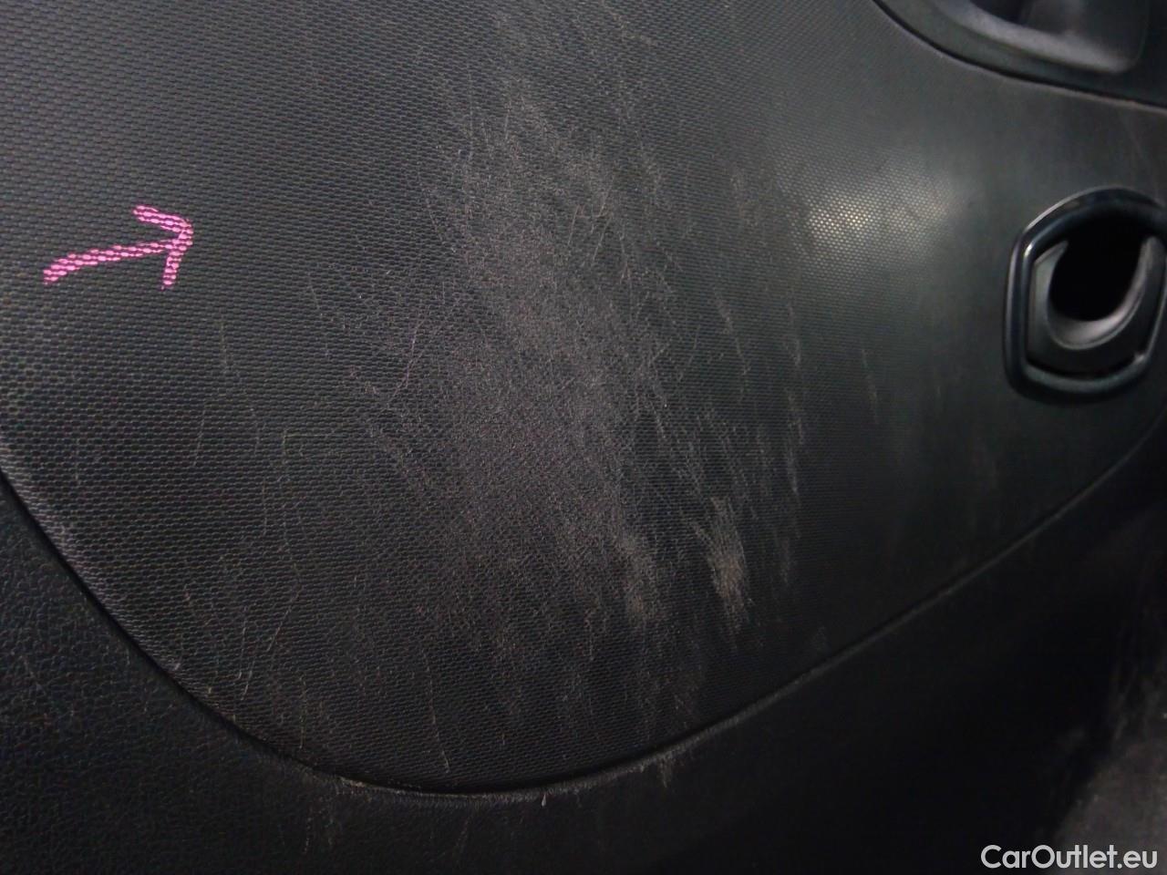  Renault  Trafic  dCi 145 L1H1 Base L. #13