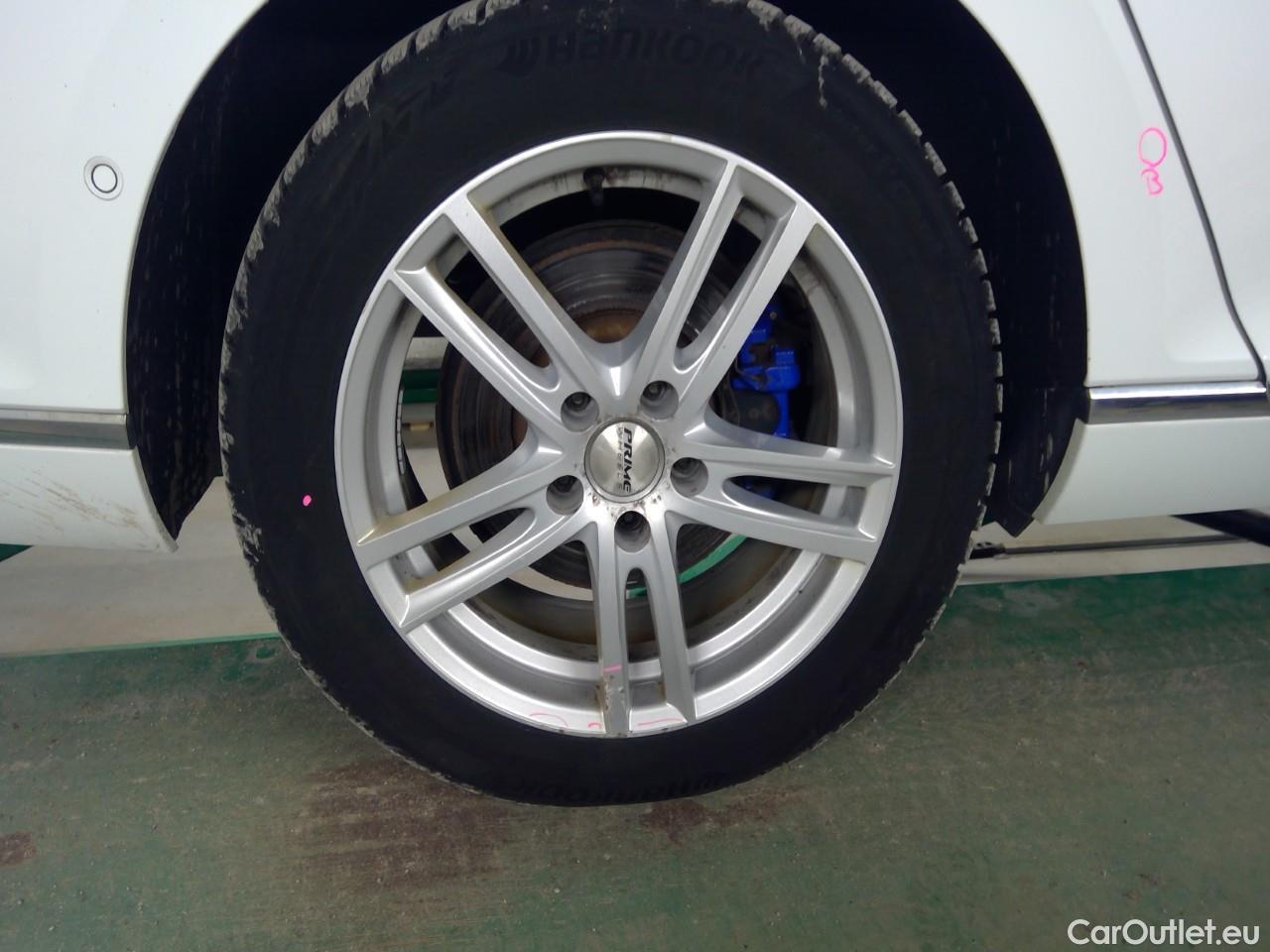  Volkswagen  Passat  Sp.Combi GTE #24