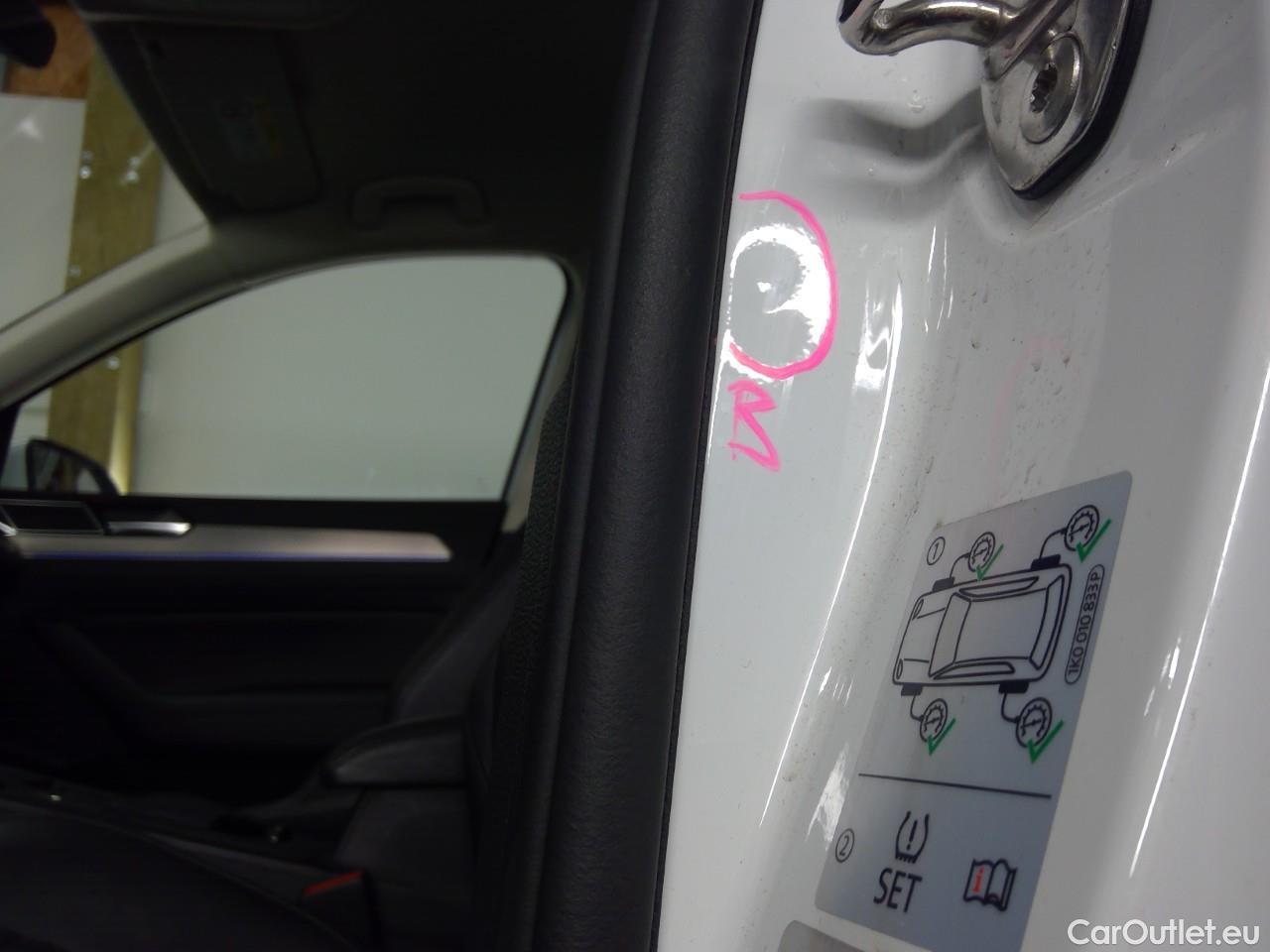  Volkswagen  Passat  Sp.Combi GTE #10