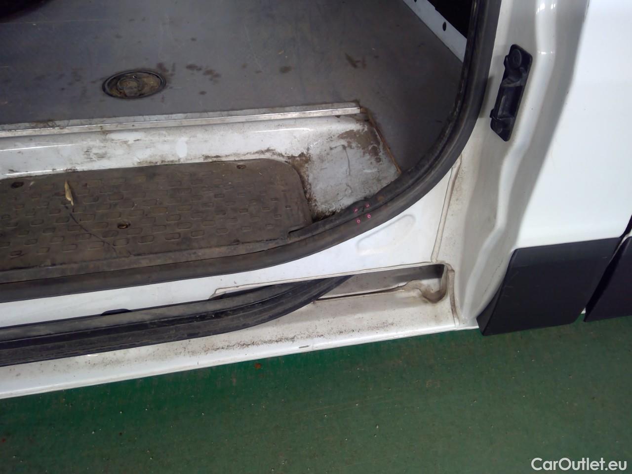  Renault  Trafic  dCi 145 L1H1 Base L. #29