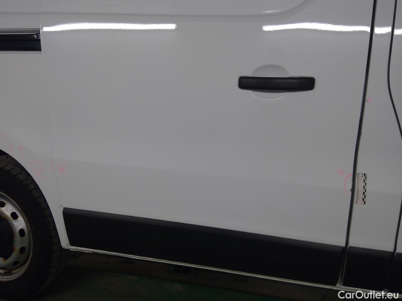  Renault  Trafic  dCi 145 L1H1 Base L. #27