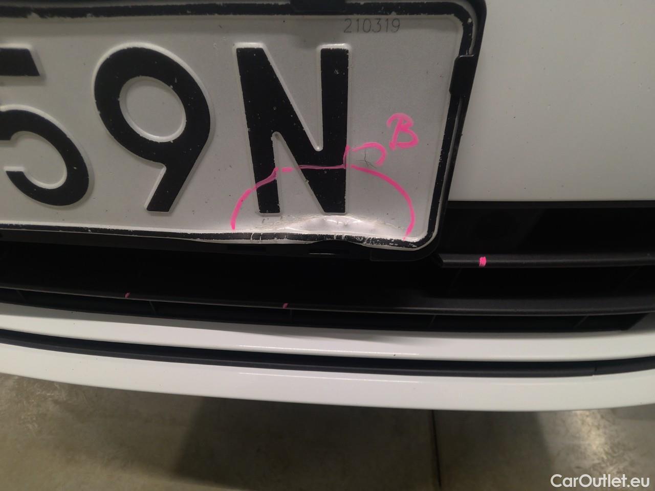  Volkswagen  Golf  SC 1.5 eTSI 131 Aut #3