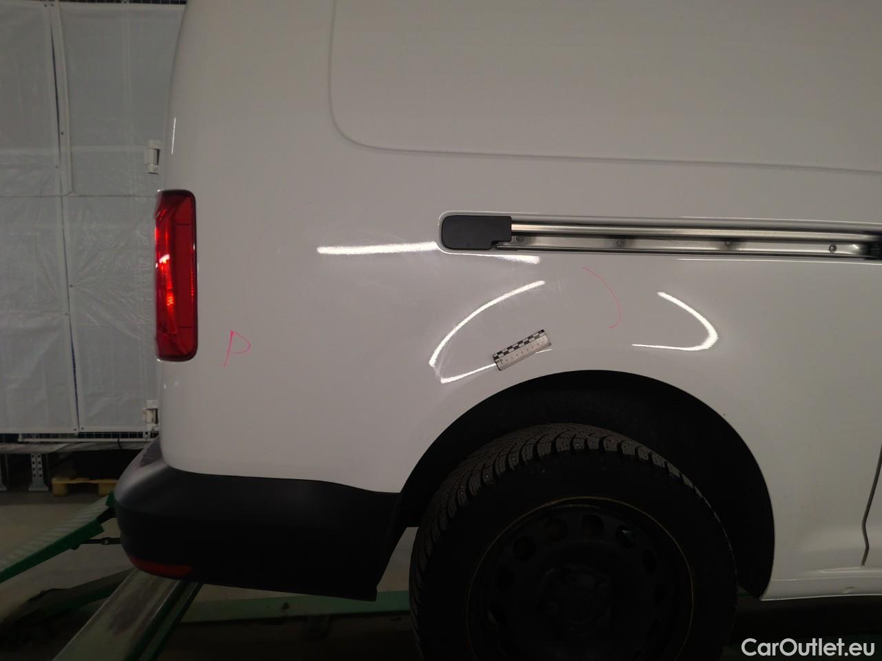  Volkswagen  Caddy  TDI 110 Maxi 4WD Aut. #10