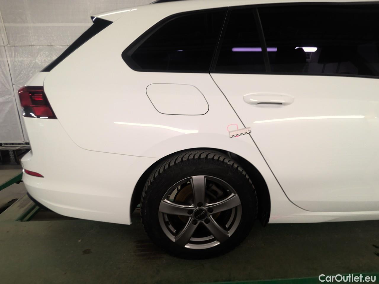  Volkswagen  Golf  SC 1.5 eTSI 131 Aut #13