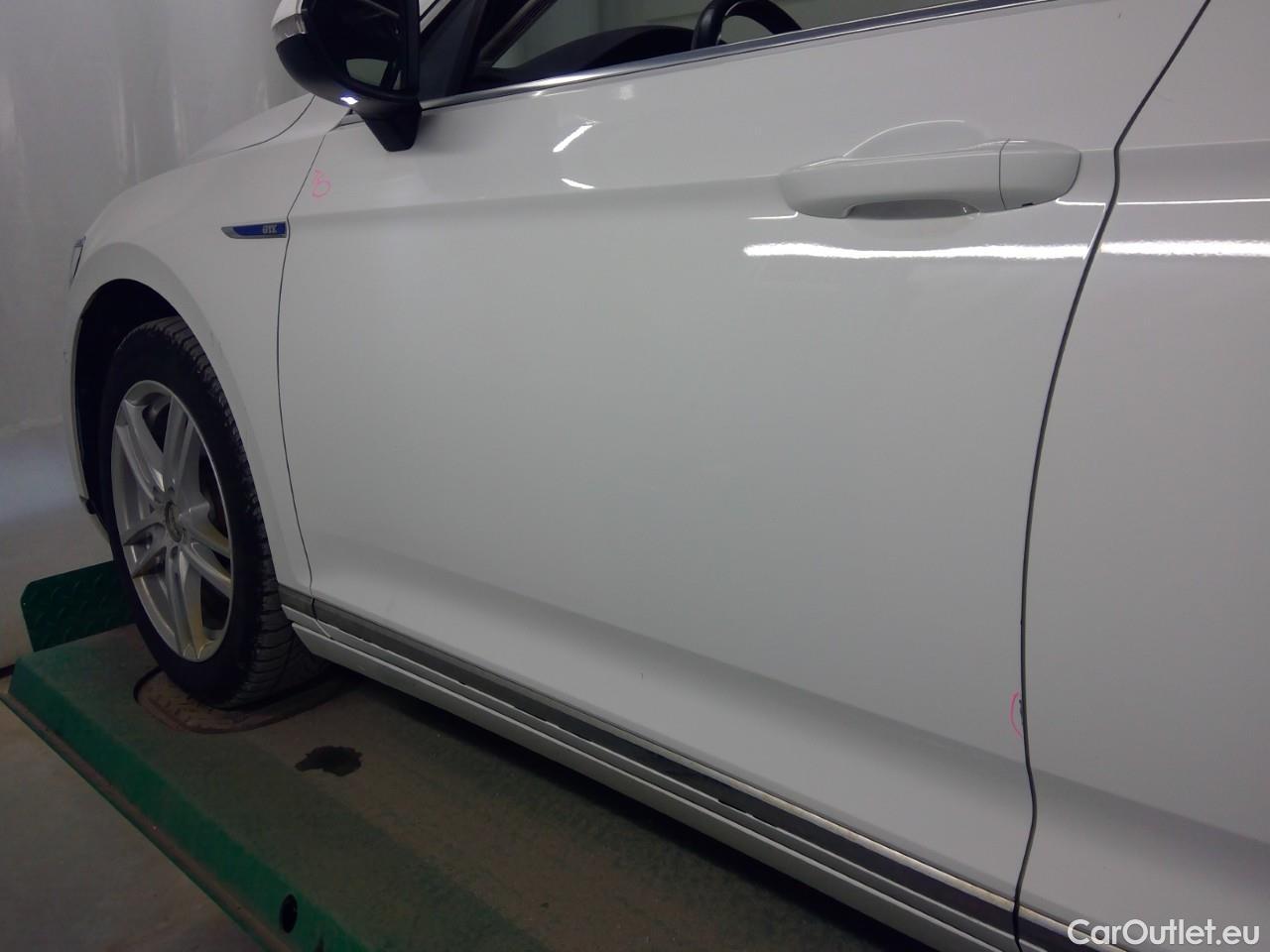  Volkswagen  Passat  Sp.Combi GTE #7