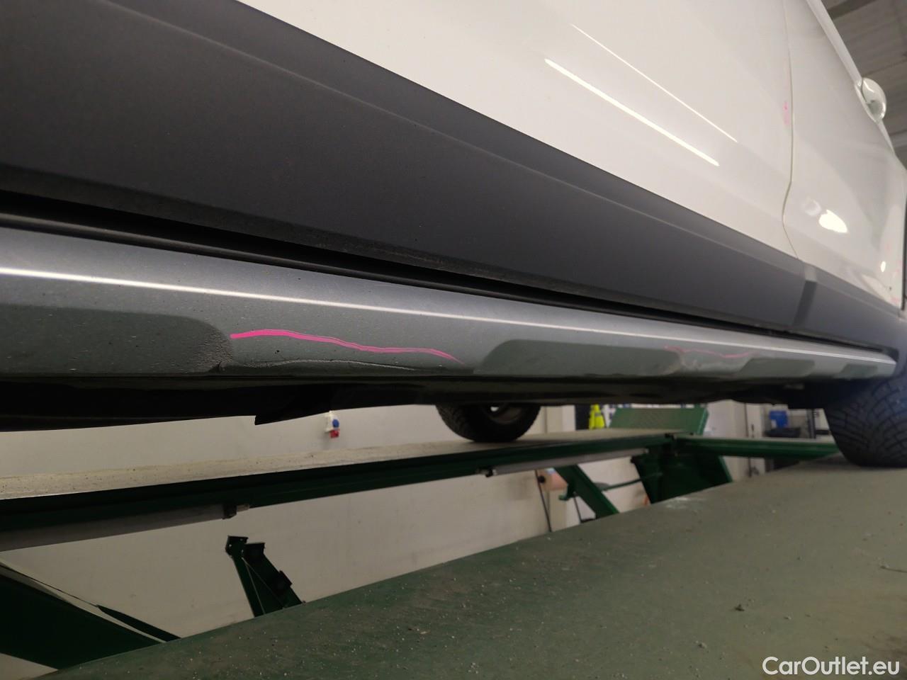  Volkswagen  Passat  All.TDI 190 4M Aut #6