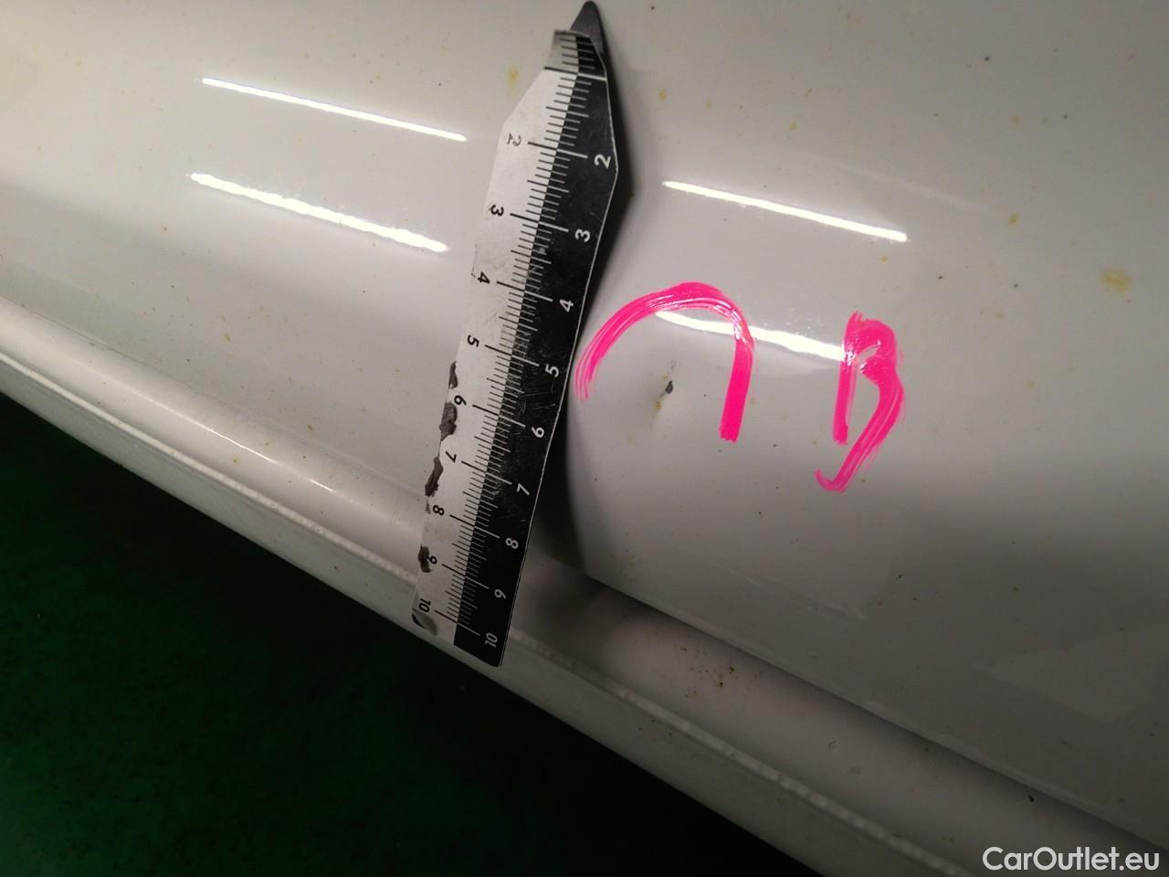  Volkswagen  Caddy  TDI 110 Maxi 4WD Aut. #13